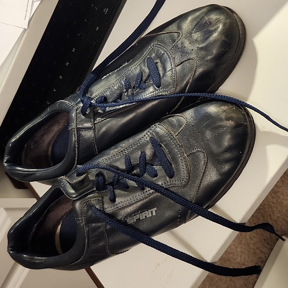 Easy Spirit AP1 Leather Walking Shoes Navy 10N
